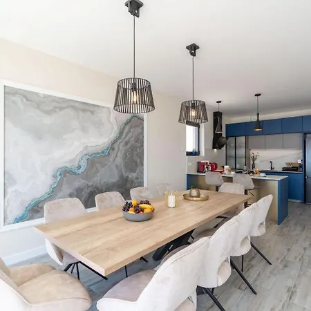 Horizon Sea Views Villa